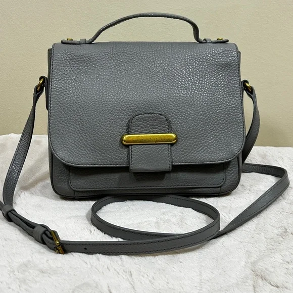 FOSSIL Tatum Pebbled Leather Gray Crossbody Satchel Front Magnetic Flap Purse